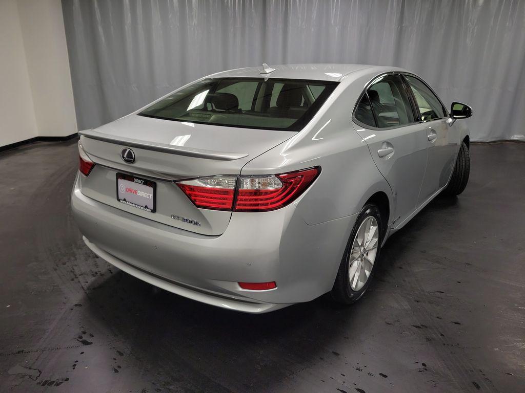 used 2014 Lexus ES 300h car, priced at $14,995