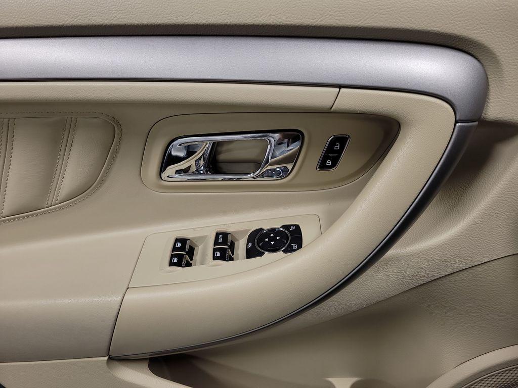 used 2015 Ford Taurus car, priced at $10,500