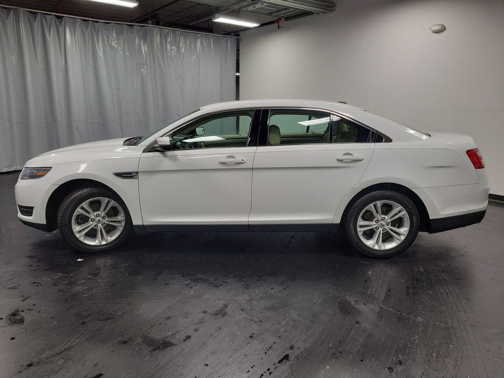 used 2015 Ford Taurus car, priced at $10,500