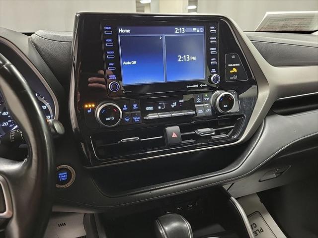 used 2021 Toyota Highlander car, priced at $23,500