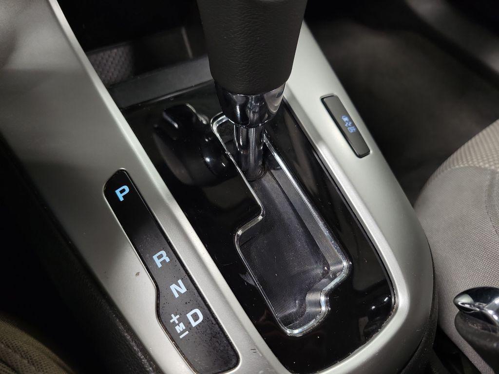 used 2014 Chevrolet Cruze car, priced at $5,995