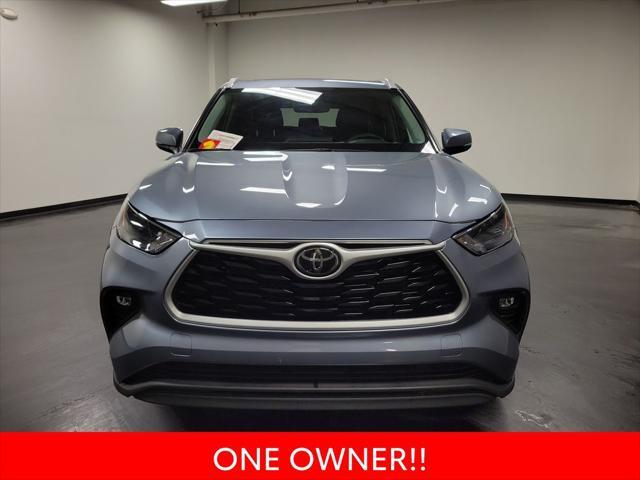 used 2024 Toyota Highlander car, priced at $37,995