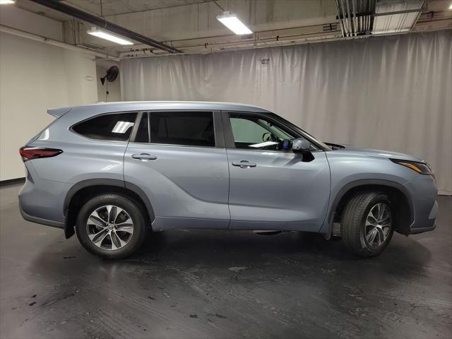used 2024 Toyota Highlander car, priced at $37,995