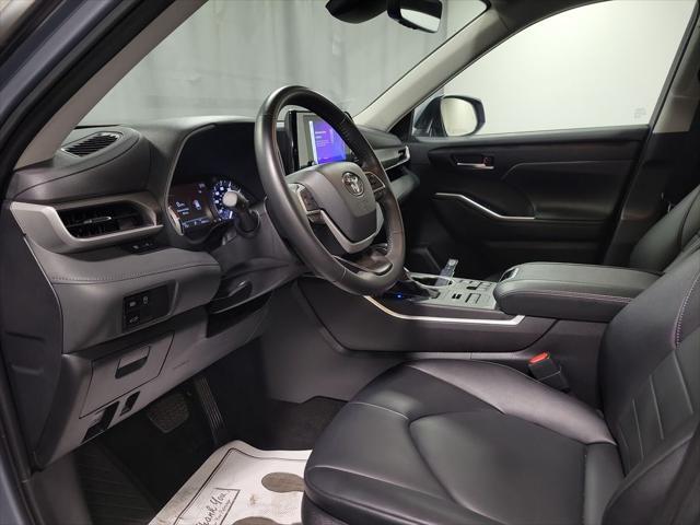 used 2024 Toyota Highlander car, priced at $37,995