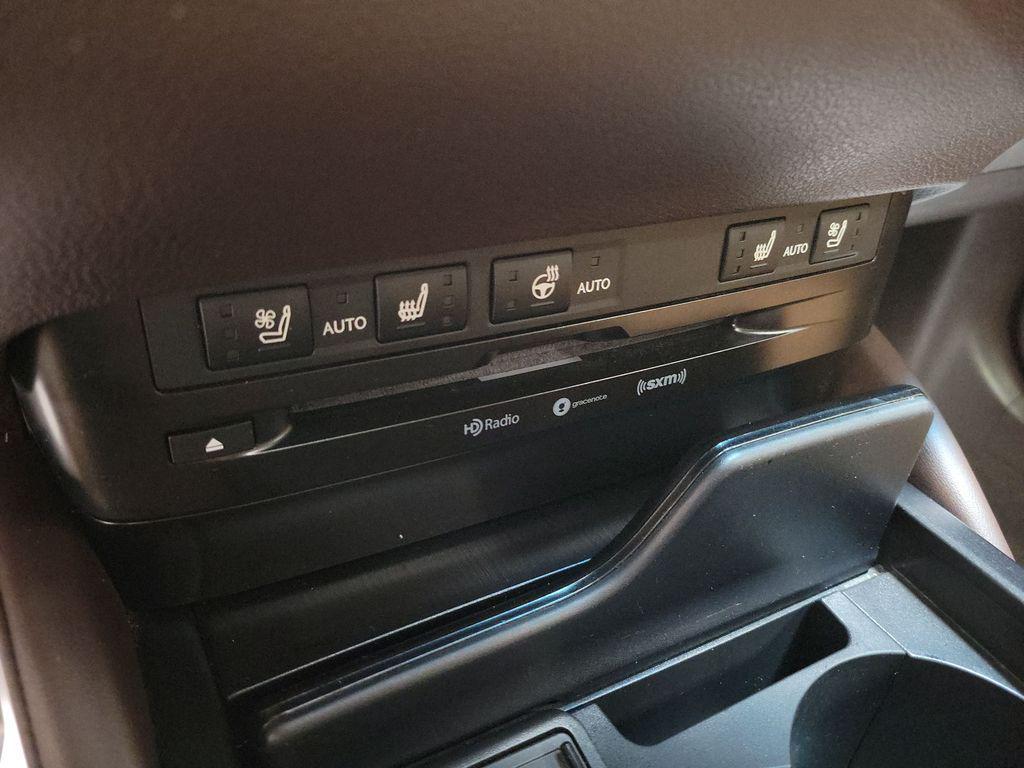 used 2019 Lexus ES 300h car, priced at $22,995