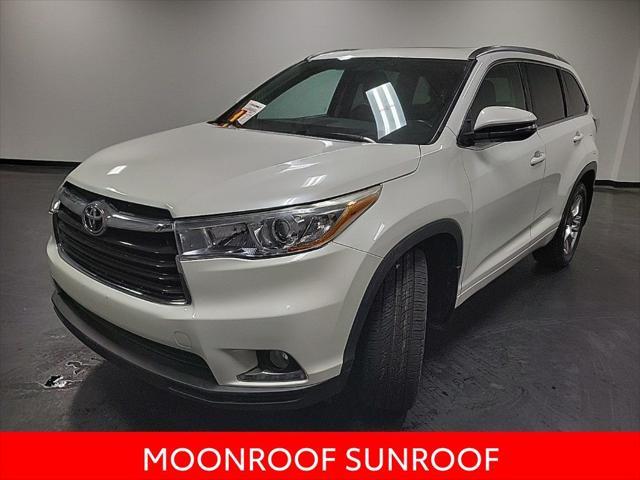 used 2016 Toyota Highlander car, priced at $16,995