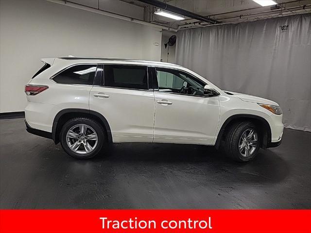 used 2016 Toyota Highlander car, priced at $16,995