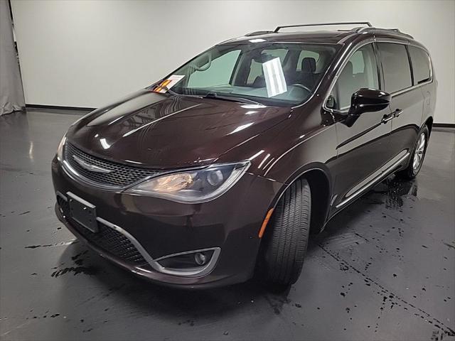 used 2017 Chrysler Pacifica car, priced at $14,500