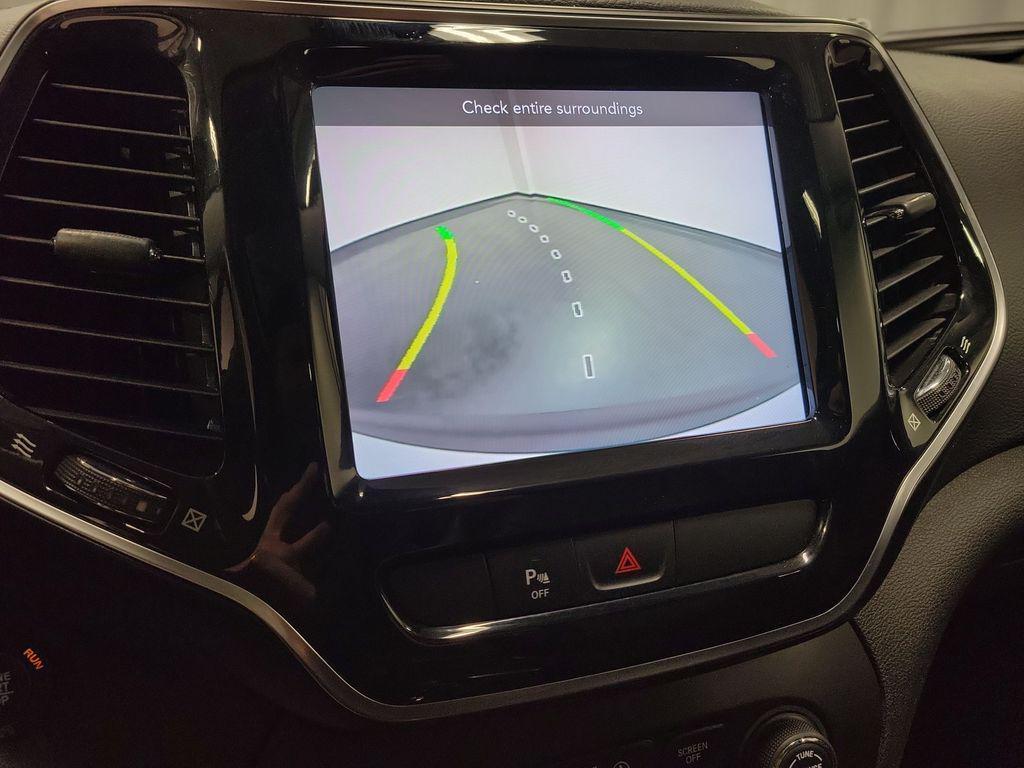 used 2019 Jeep Cherokee car, priced at $13,995