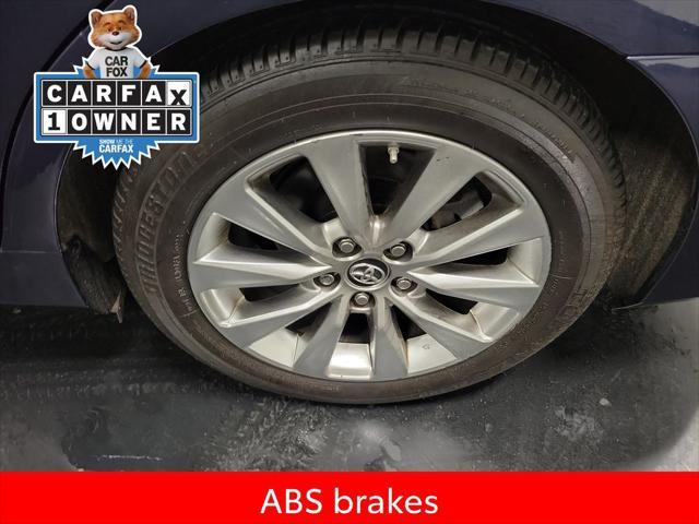 used 2016 Toyota Camry Hybrid car, priced at $15,994