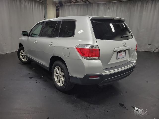 used 2013 Toyota Highlander car, priced at $12,995