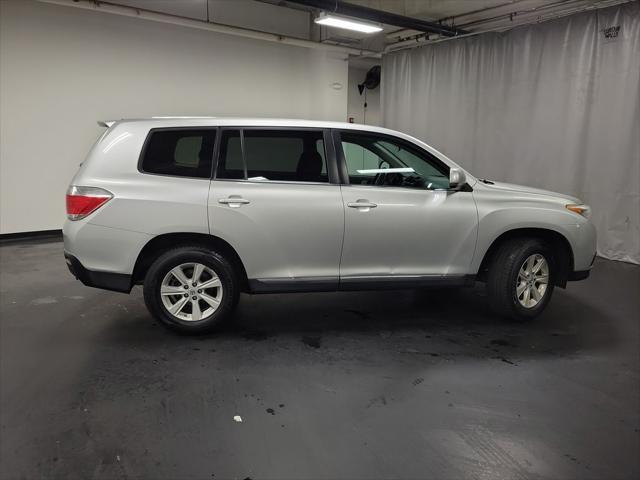 used 2013 Toyota Highlander car, priced at $12,995