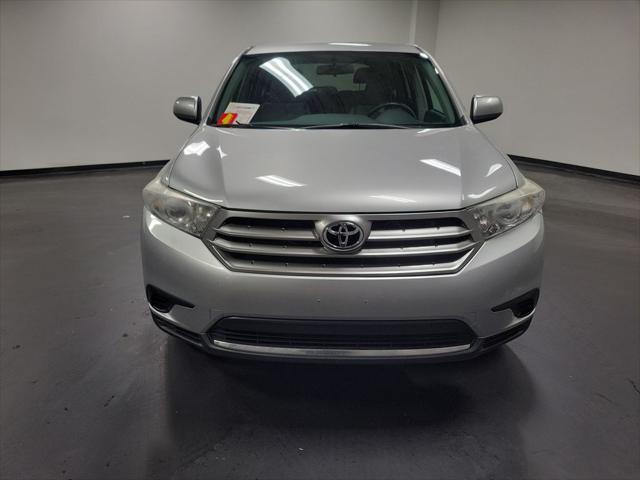 used 2013 Toyota Highlander car, priced at $12,995