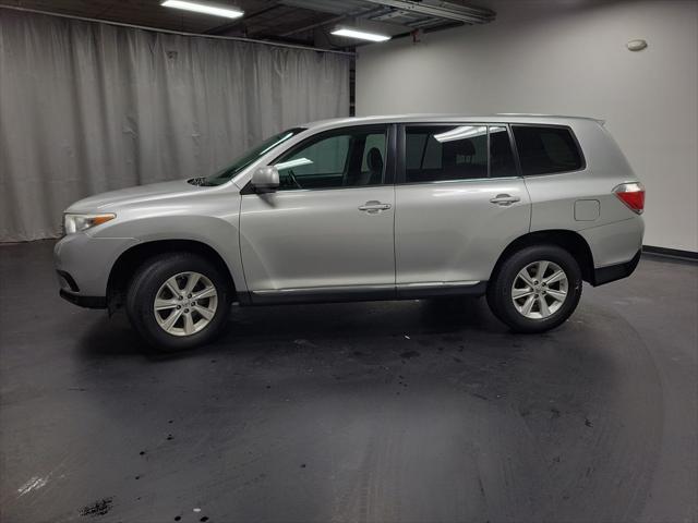 used 2013 Toyota Highlander car, priced at $12,995