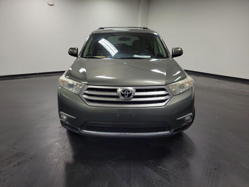 used 2013 Toyota Highlander car, priced at $11,995