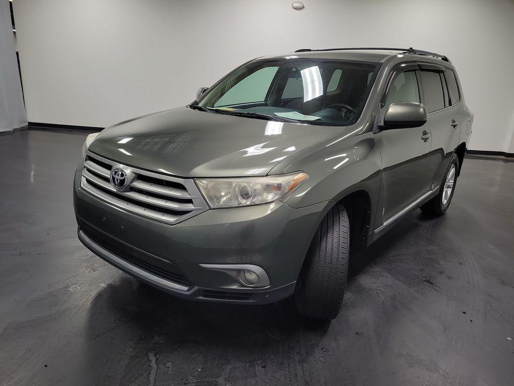 used 2013 Toyota Highlander car, priced at $11,995