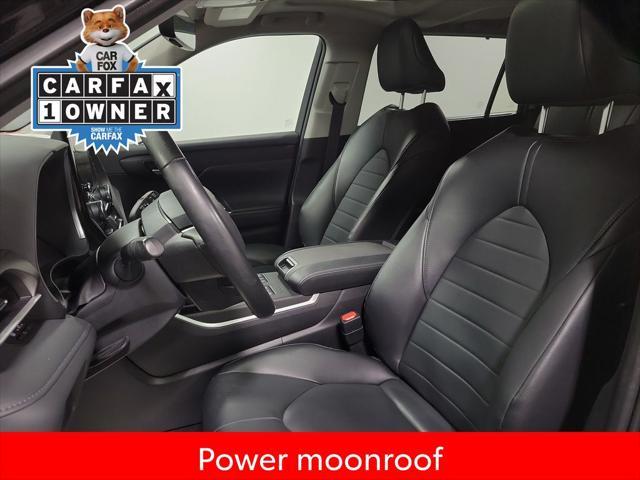 used 2023 Toyota Highlander car, priced at $38,995