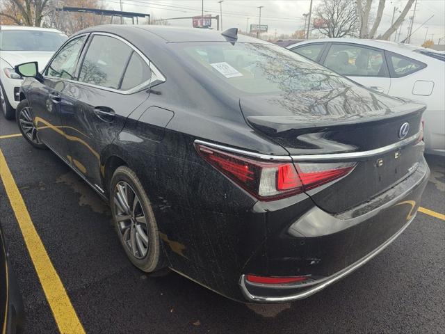 used 2021 Lexus ES 300h car