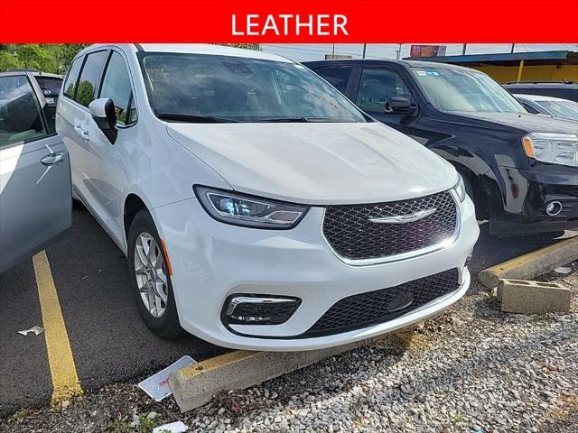 used 2023 Chrysler Pacifica car, priced at $23,995