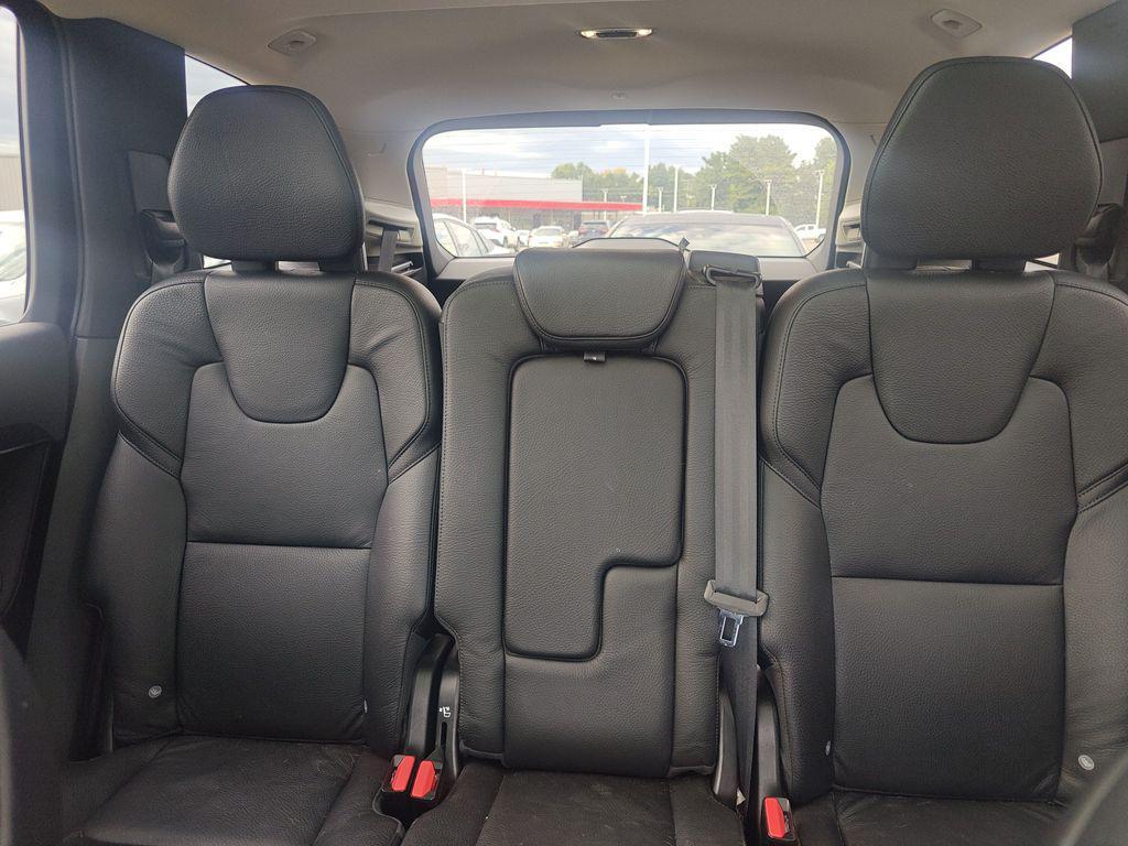 used 2020 Volvo XC90 car, priced at $19,995