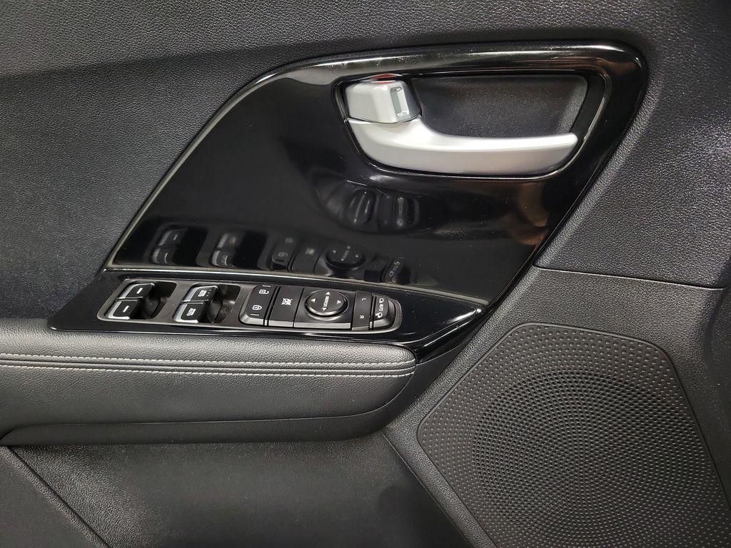 used 2018 Kia Niro car, priced at $13,995