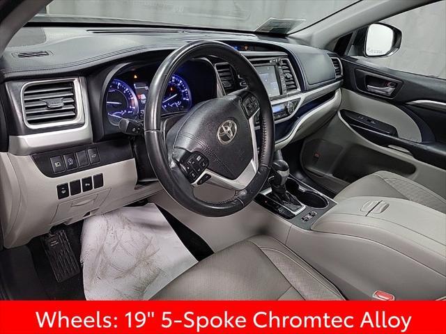 used 2019 Toyota Highlander car, priced at $20,995