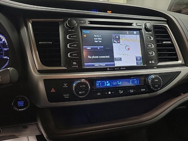 used 2019 Toyota Highlander car, priced at $27,995