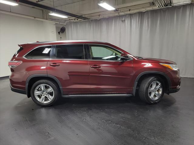 used 2015 Toyota Highlander car, priced at $17,995