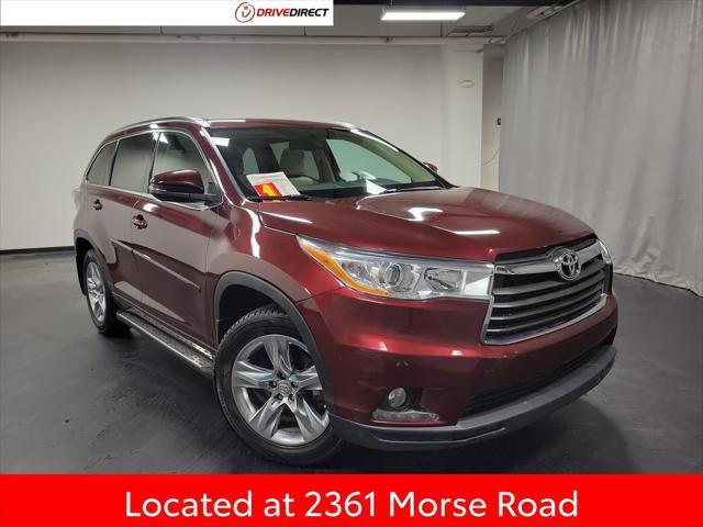 used 2015 Toyota Highlander car, priced at $17,995