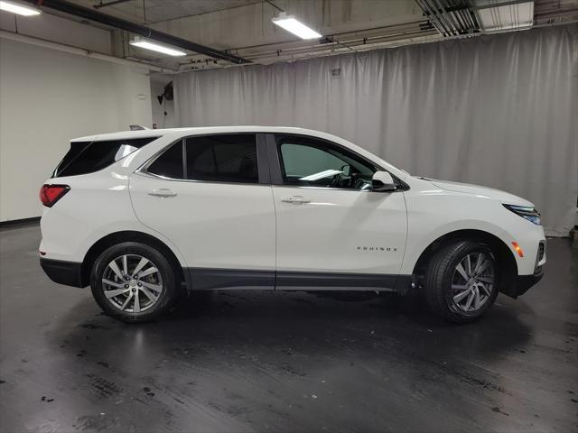 used 2022 Chevrolet Equinox car, priced at $17,995