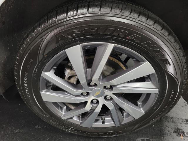 used 2022 Chevrolet Equinox car, priced at $17,995