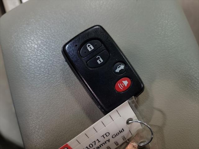 used 2011 Toyota Camry Hybrid car, priced at $7,995