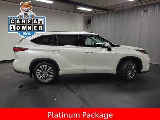 used 2021 Toyota Highlander car, priced at $34,994