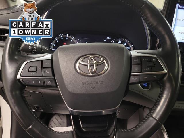 used 2021 Toyota Highlander car, priced at $34,994