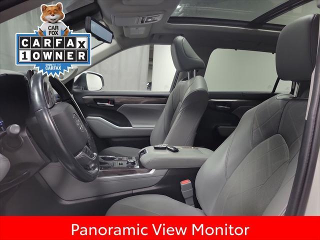 used 2021 Toyota Highlander car, priced at $34,994