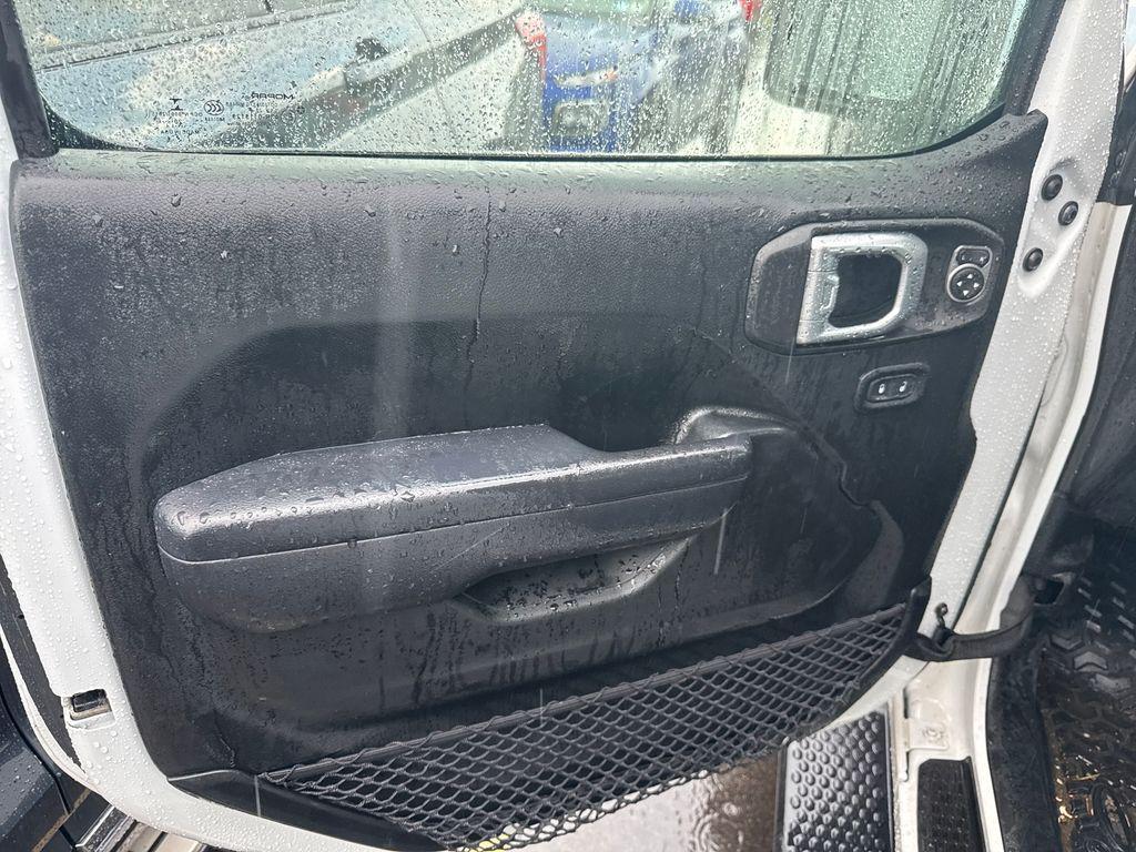 used 2020 Jeep Wrangler Unlimited car, priced at $23,995