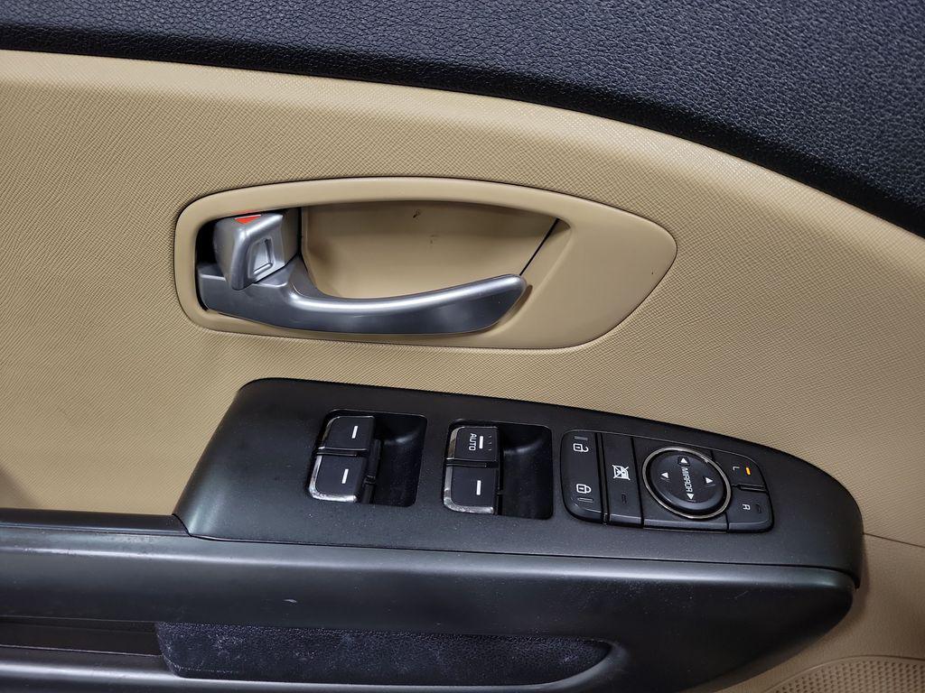 used 2020 Kia Sedona car, priced at $11,500