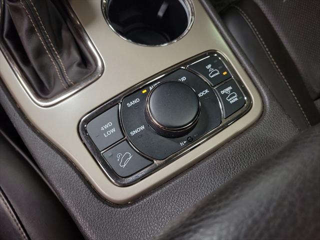 used 2016 Jeep Grand Cherokee car, priced at $17,995