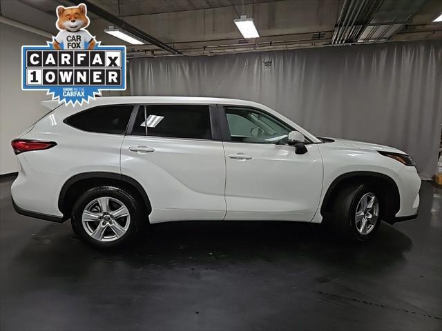 used 2023 Toyota Highlander car, priced at $29,995