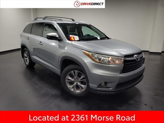 used 2015 Toyota Highlander car, priced at $17,495