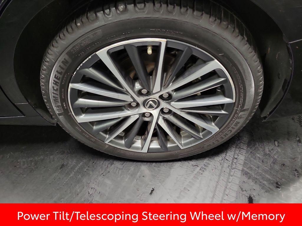 used 2022 Lexus ES 350 car, priced at $21,995