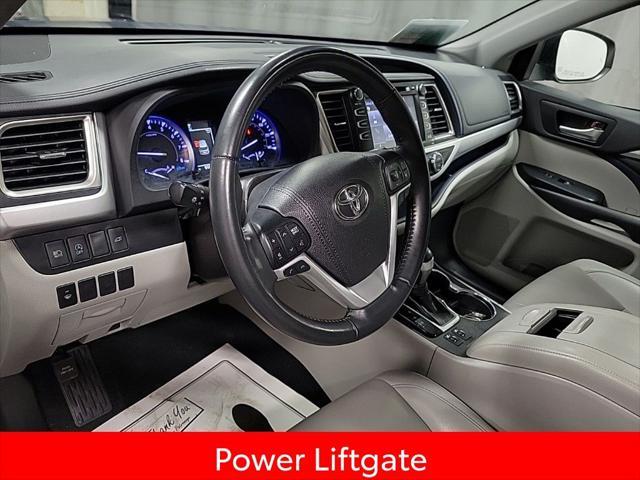 used 2019 Toyota Highlander car, priced at $24,995