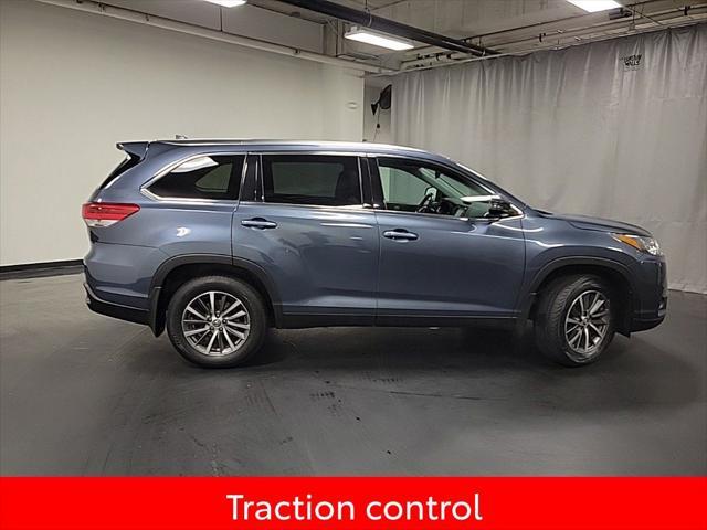 used 2019 Toyota Highlander car, priced at $24,995