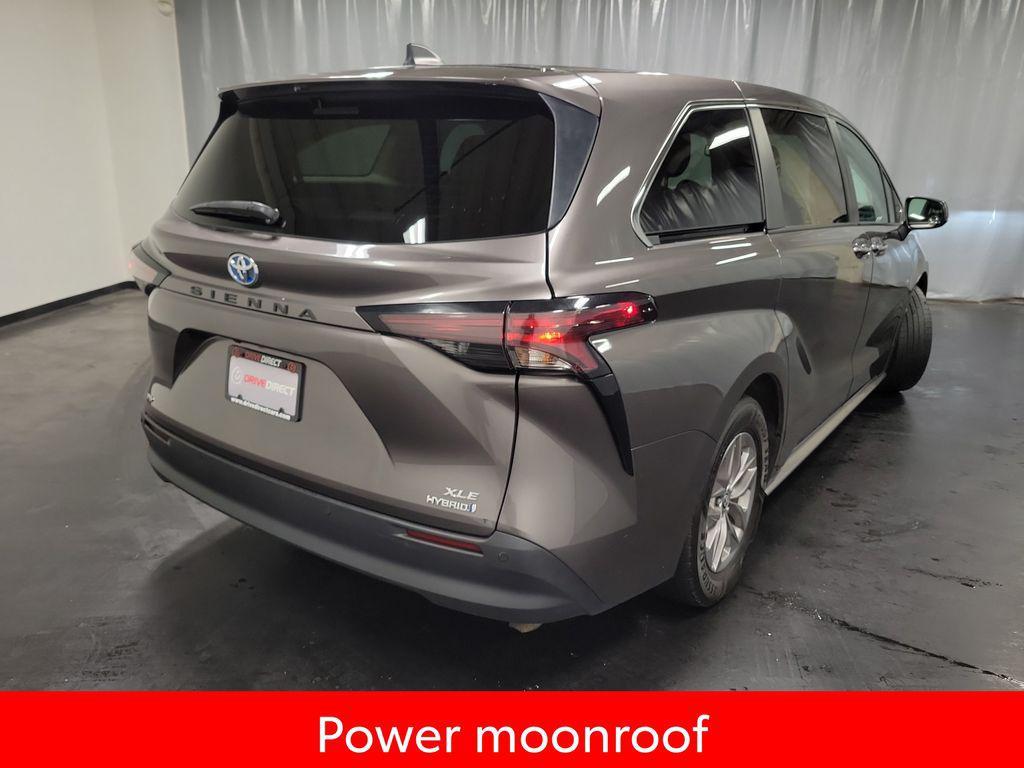 used 2023 Toyota Sienna car, priced at $30,995