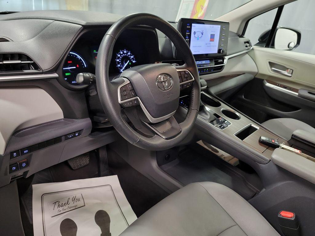 used 2023 Toyota Sienna car, priced at $30,995