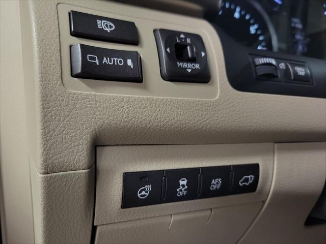 used 2013 Lexus LX 570 car, priced at $27,995