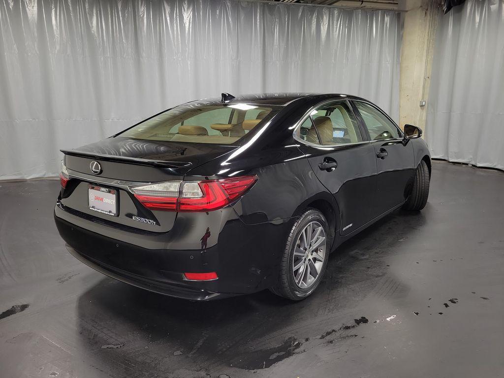 used 2016 Lexus ES 300h car, priced at $15,995