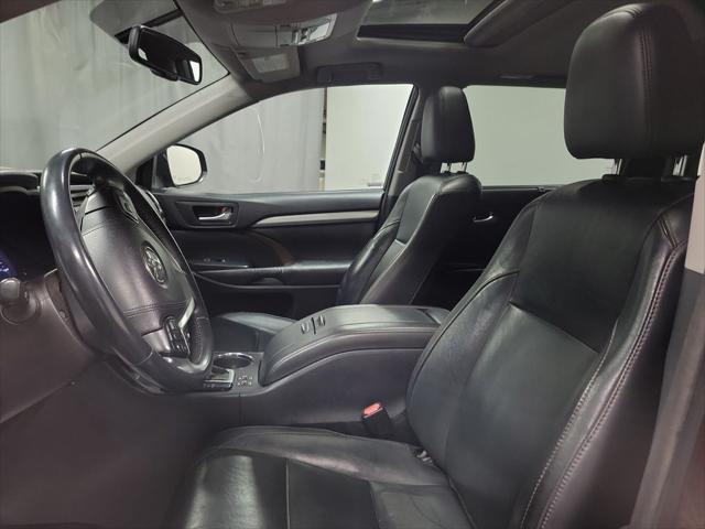 used 2016 Toyota Highlander car, priced at $21,995