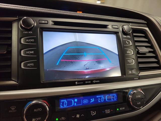 used 2016 Toyota Highlander car, priced at $21,995