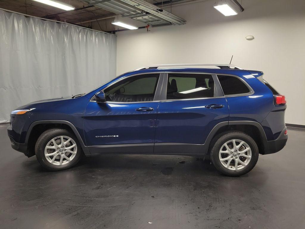 used 2018 Jeep Cherokee car, priced at $9,499